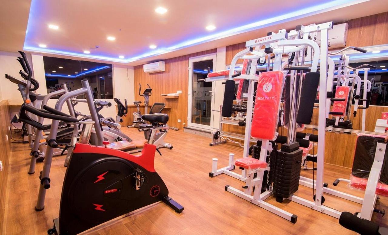 Npg Hotel Bangalore Just 10 Mins Drive From The Kempegowda International Airport Esterno foto
